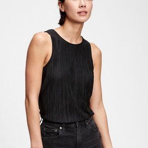 NWT Gap Pleated Black Tank Top